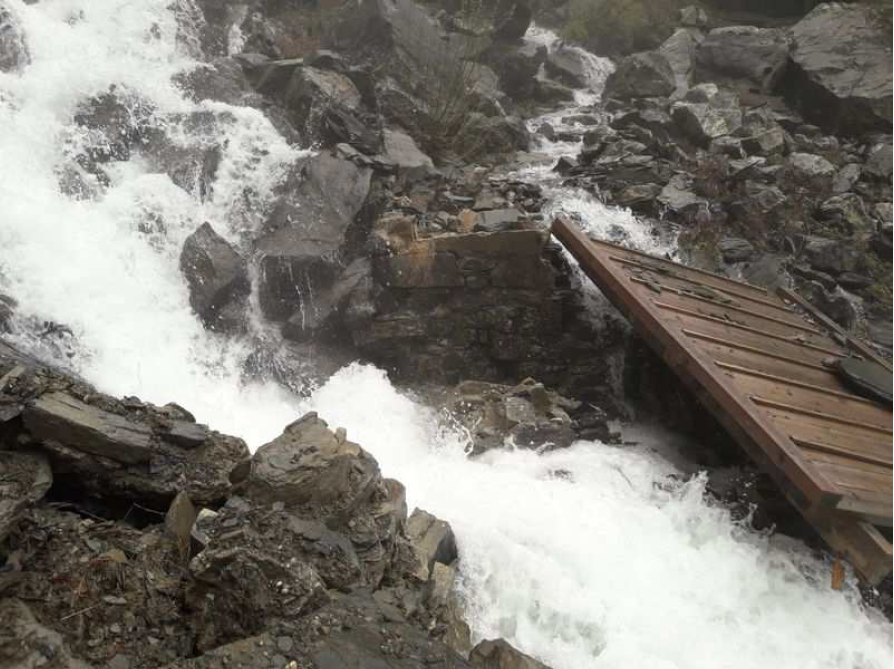 Dégâts sur la passerelle de Fouran (printemps 2020) - © S. D'Houwt - PNE